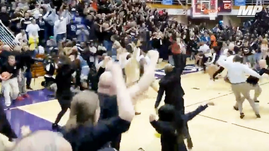 No. 19 Warren Central went down to the wide with New Albany in the Indiana 4A semifinals and the top football prospect in the state, David Bell, hit the game-winner as time expired. 

Video courtesy Champions Network (@IHSAAtv) & Greg Braggs Jr. (GBraggsJr).