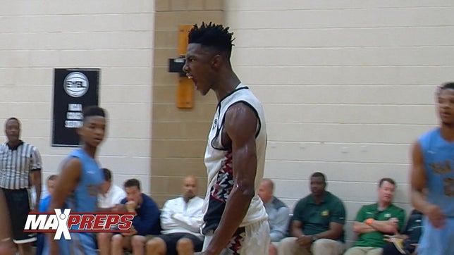 Top Recruit Harry Giles puts on dunk fest at EYBL Peach Jam