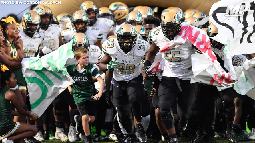 2016 highlights of the DeSoto Eagles.