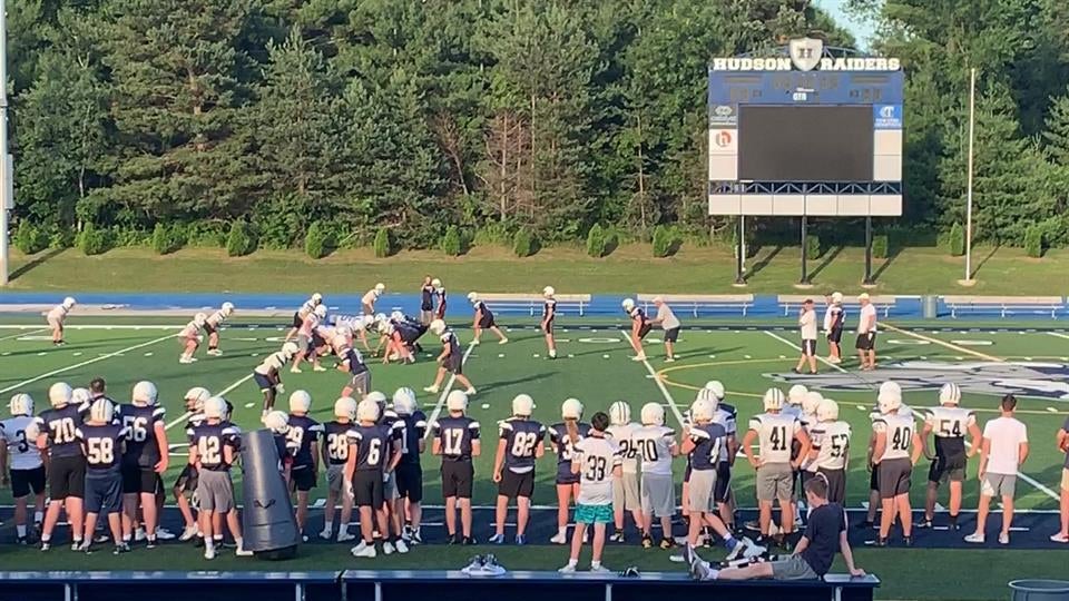 3rd & Long Go #12 QB Ross