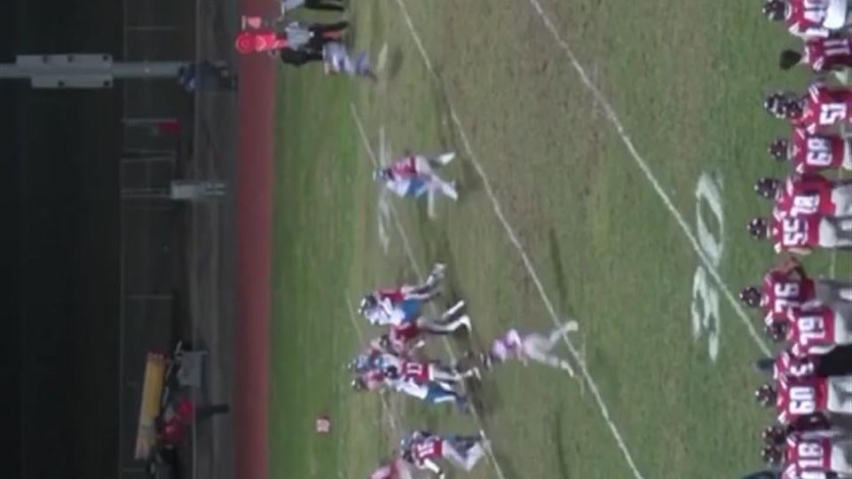 Jackson Liberty vs. Lakewood tackling the punter