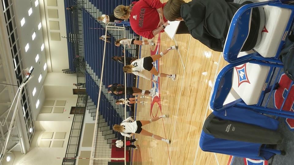 Sydney Barrett thread the needle