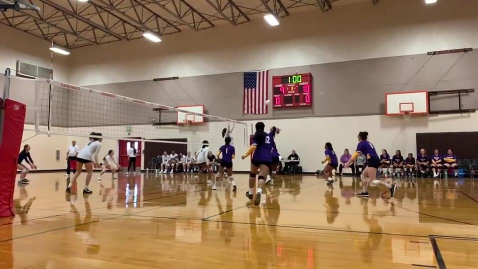 Small clip of Highline digging, setting and hitting