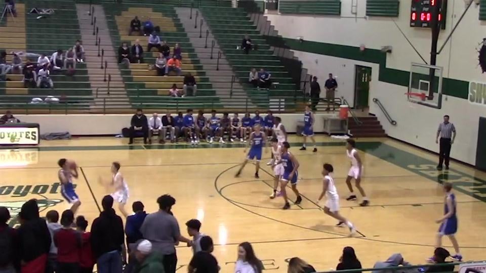 Poeschl Slams Down 2 Alley-Oops in Skyline Win