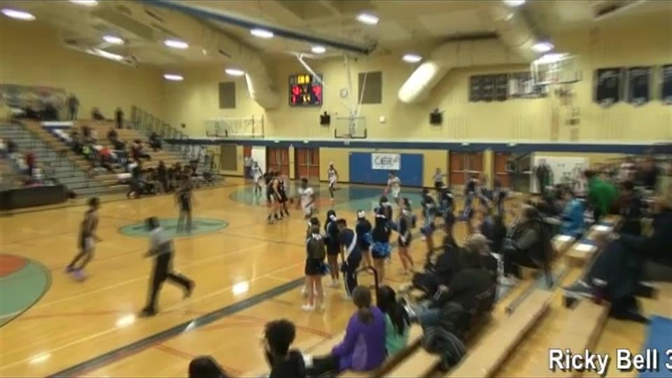 Ricky Bell 3rd RB3 Game Highlights. 24 pts, 4 reb, 2 ast, 3 stl, 6 deflections,. vs Kentlake HS Jan 18, 2020.