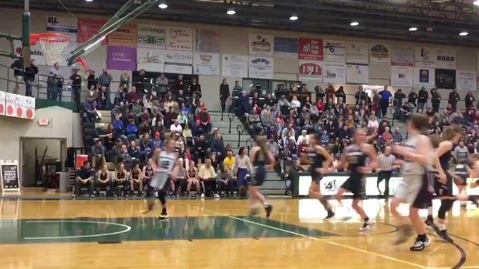 Woodis Makes Wide Open Three in Big Run to Close the Half