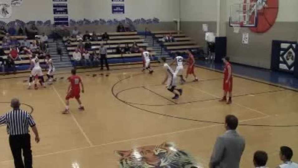 Wade dunks vs Mksvl 01/22/15