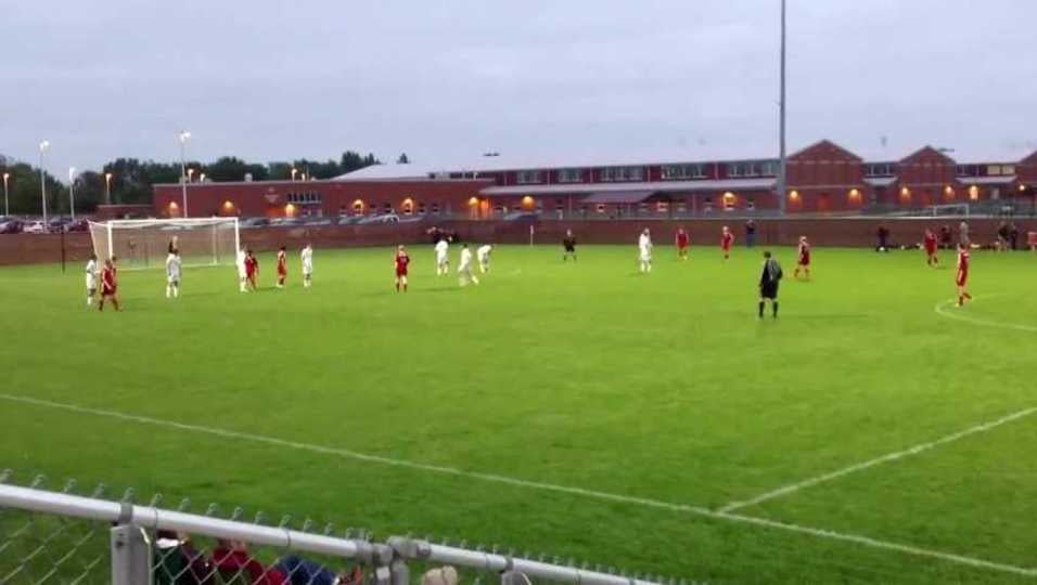 Montag Nails 35 yrd Upper 90Â°