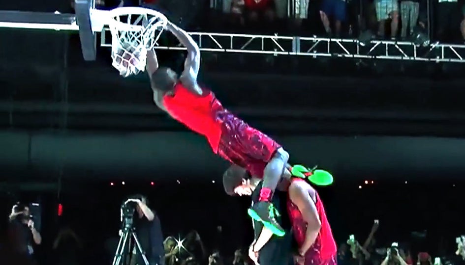 15 year old Ladarius Marshall soars over competition