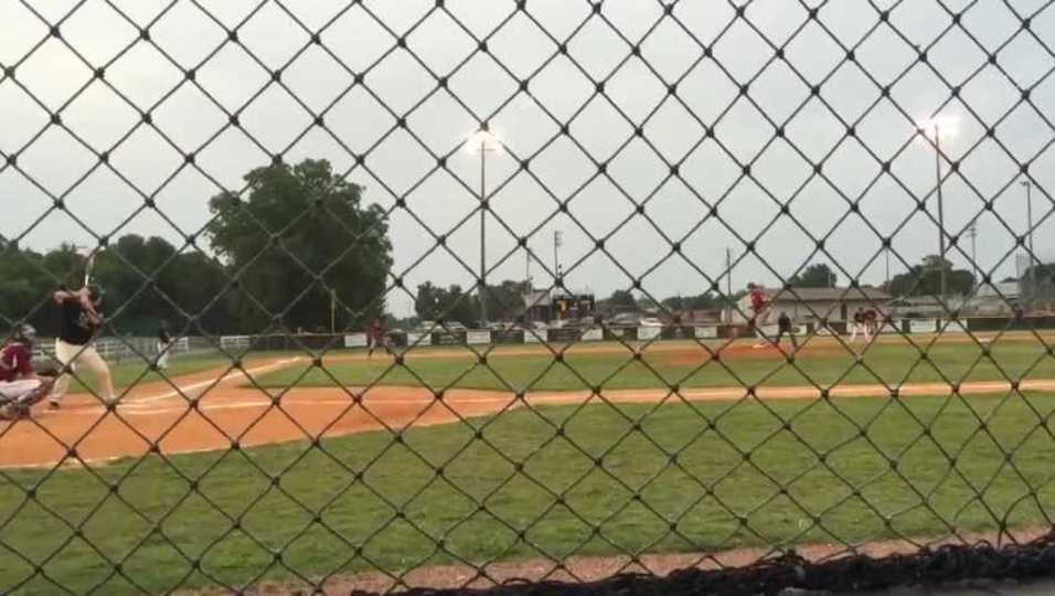 Chandler Tart Pitching