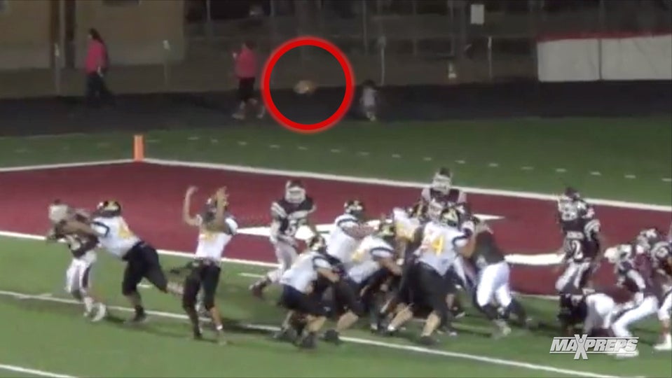 Backward underhand pass