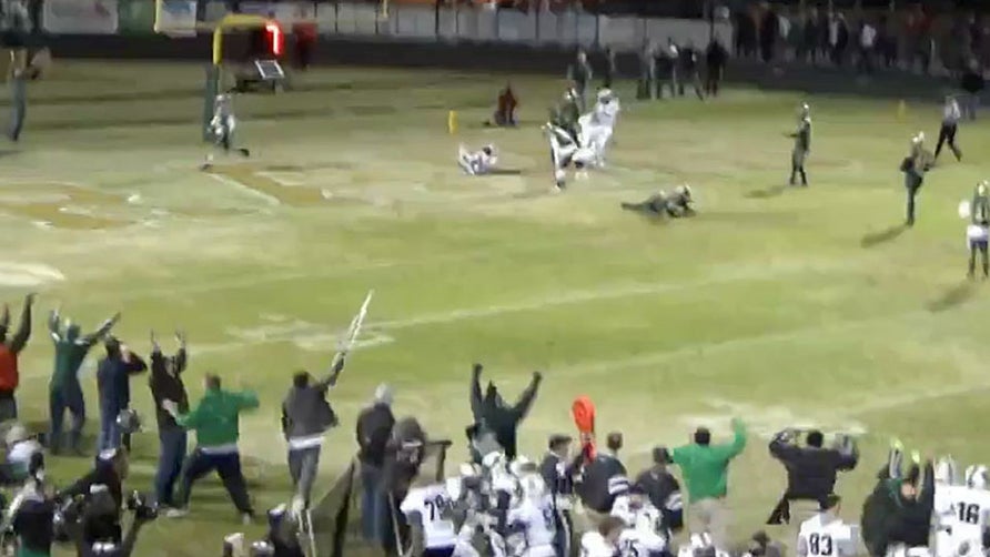No. 14 Roswell stunned No. 7 Grayson on this A.J. Smith TD.