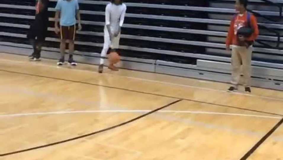 6'1 Shaquille Crisp Dunks Over 6'5 Devon Sterling