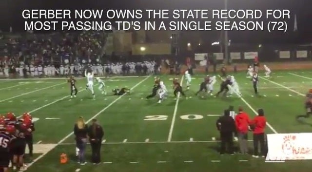 Texas QB sets passing TD record