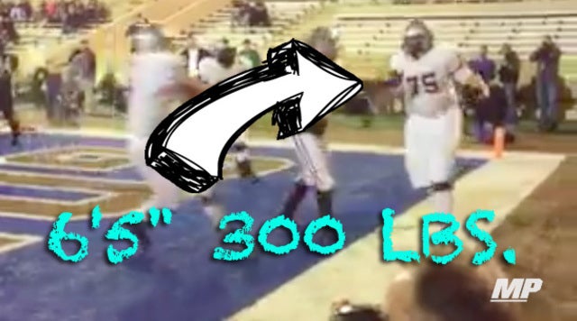 300-pound lineman scores huge TD