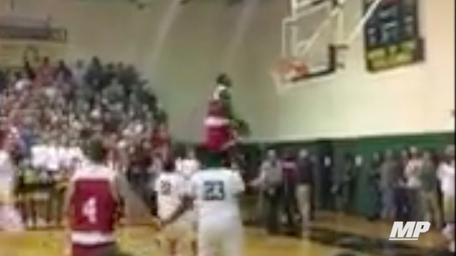 Mama, there goes that man! Zion Williamson is just flat ridiculous. He's a human highlight reel and this is no exception. Courtesy: @chandler4prez