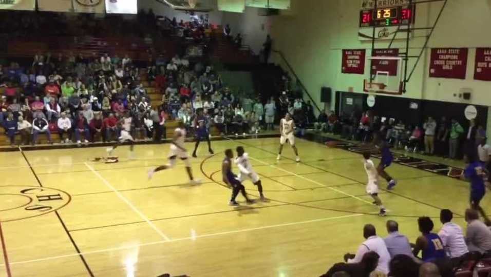 Devontae Lanier with a 2 hand slam