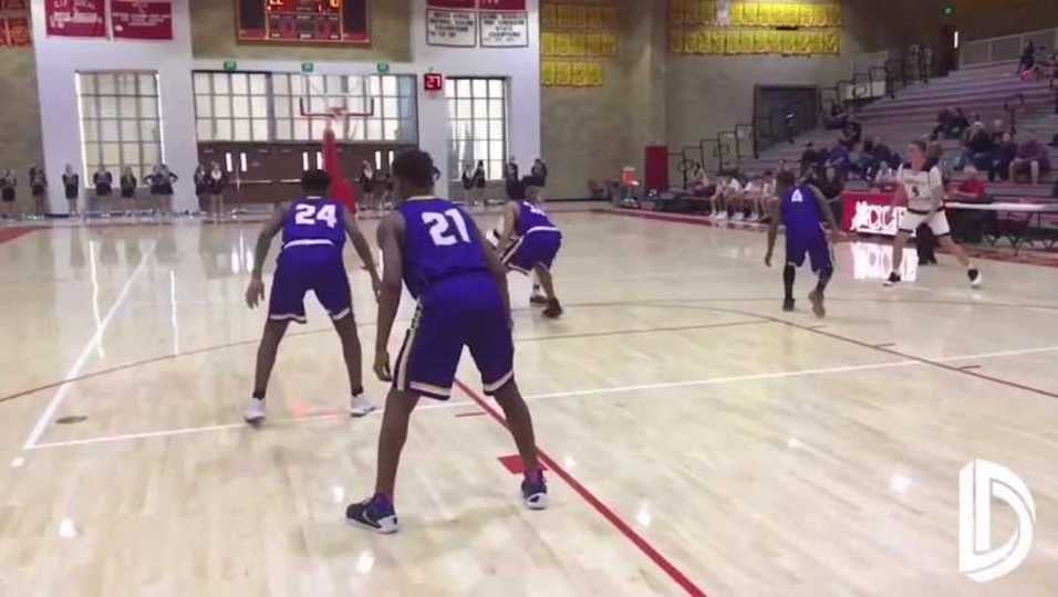 Jaylen Hands with a nasty dunk against Lynwood!