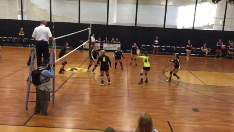 Necol Sosa highlights as setter