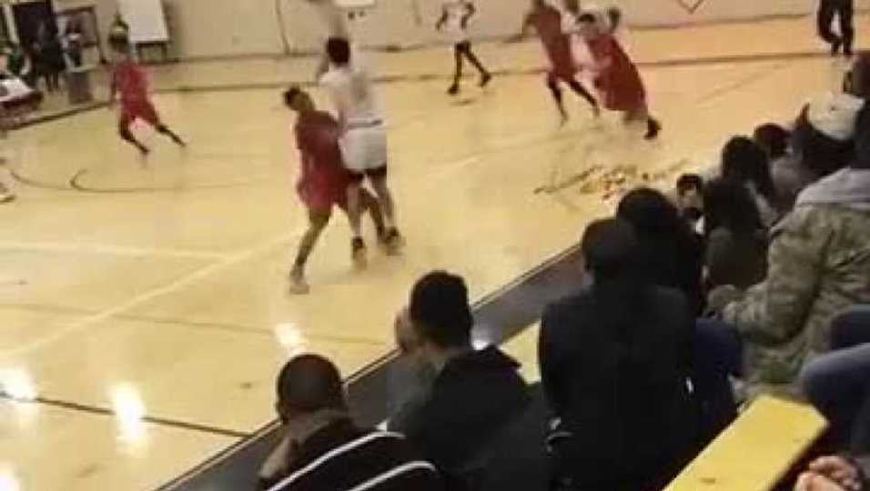 John McNeal #23 Dunk