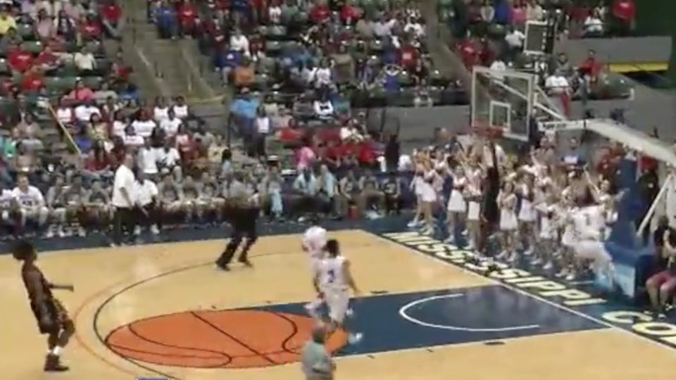 Je'Vah Jones with the one-handed dunk