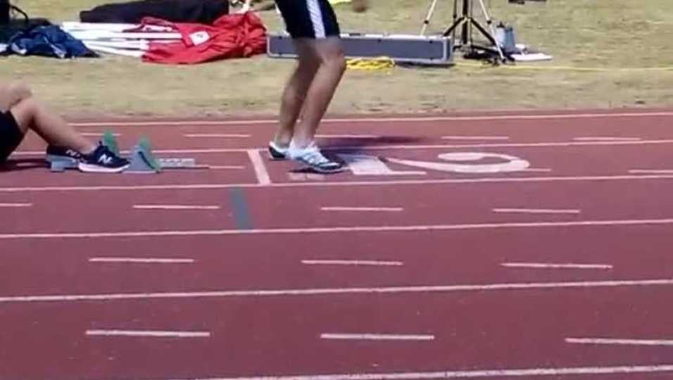 Small School Invite 400M Finals Start 1st Place