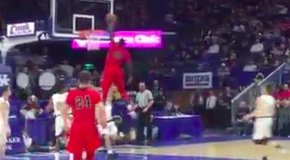 Dunk of the year that didn't count