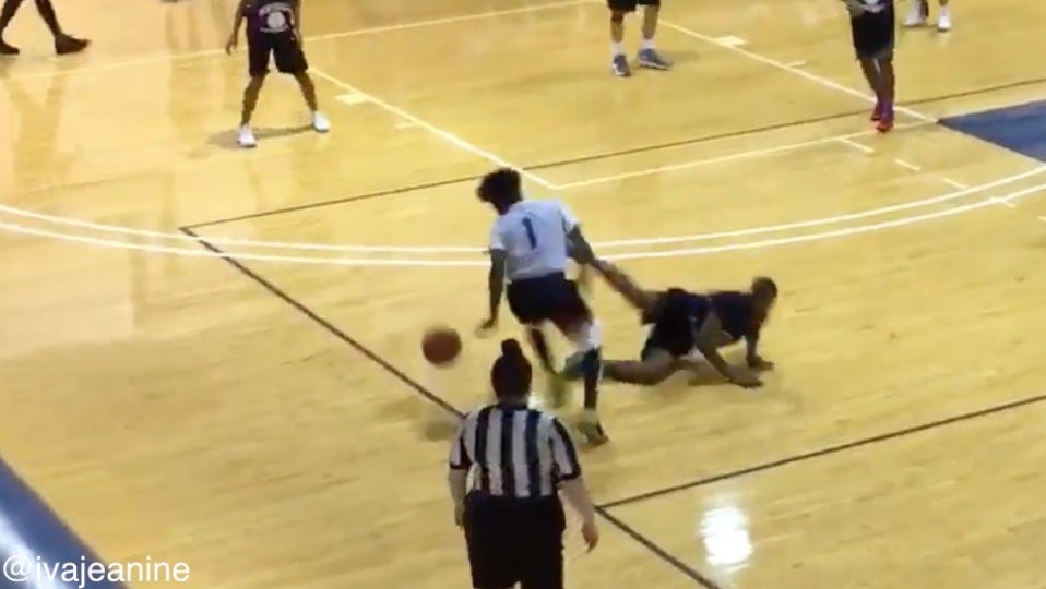 Virginia recruit drops defender