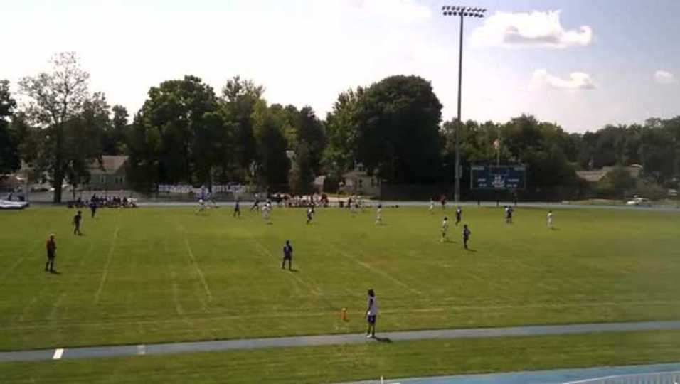 Hen Hud vs Lakeland