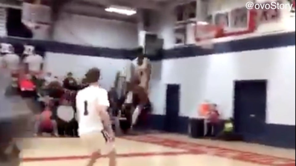 No. 1 recruit in California goes in-between-the-legs