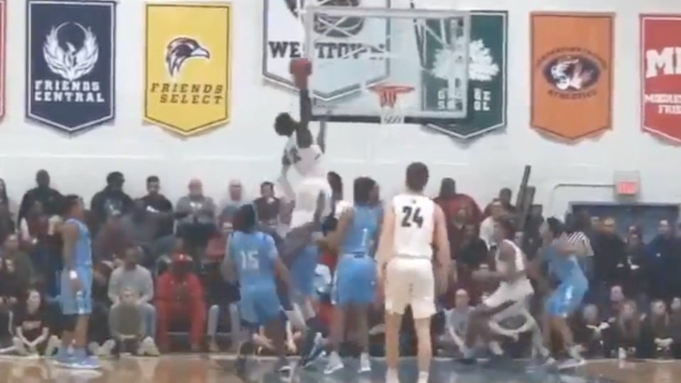 Another day, another Cam Reddish posterization