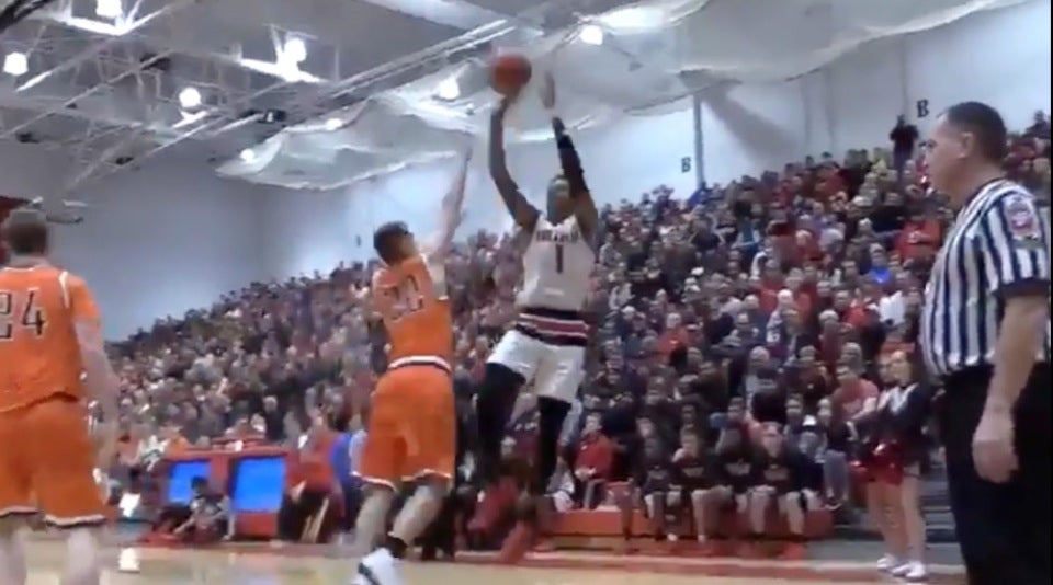 No. 1 ranked shooting guard tallies 44 points