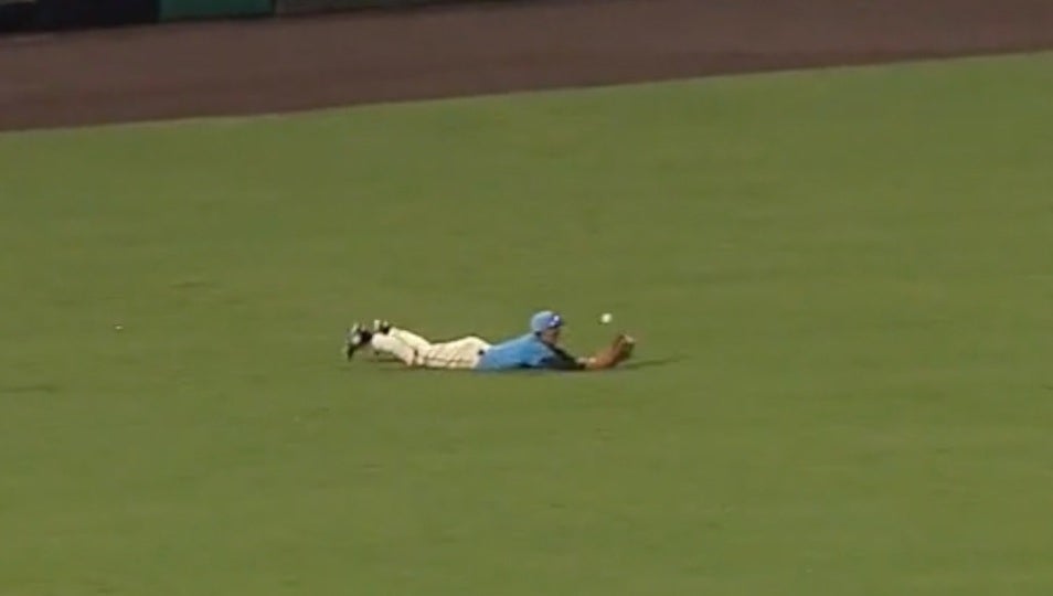 Diving catch to win state