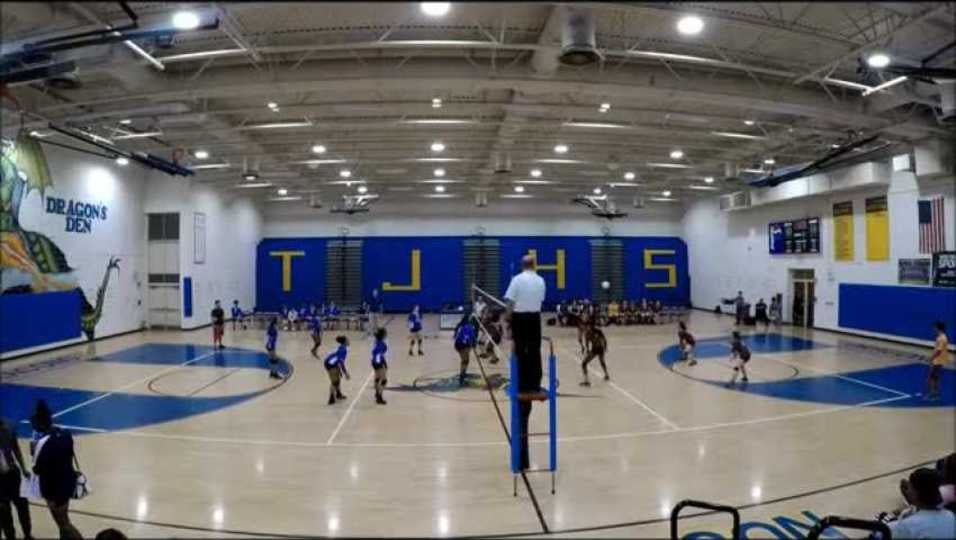 Isabella Cox vs Jefferson1