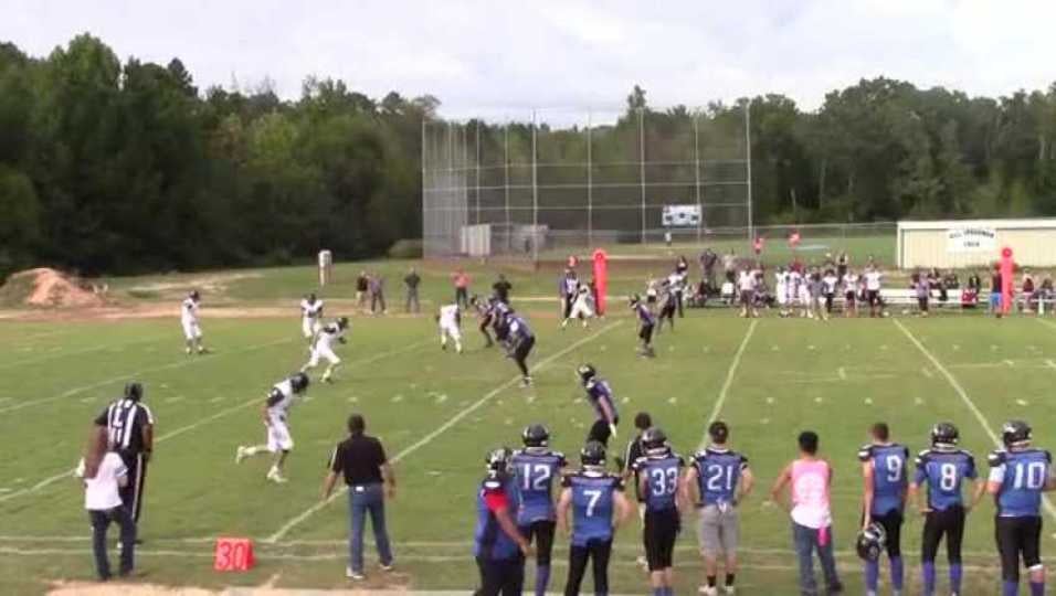 Wilson Feezel 3, runs 16 yards for first down