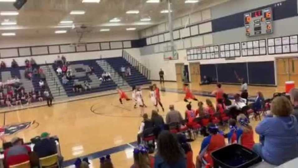 Hanna Malik co 2020 1.1sec Buzzer Beater 3!!!