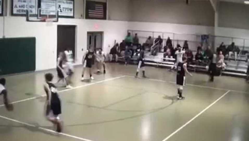 Xavier Rose back2back Dunks!!