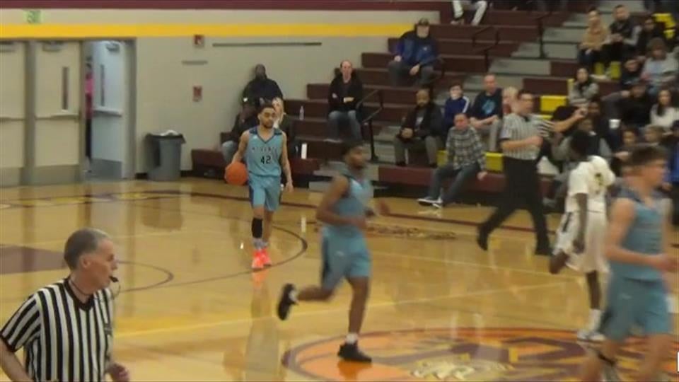 Ricky Bell 3rd RB3 second half game HL 3 pts, 4 ast, 1 charge vs. Kentridge HS February 13, 2019