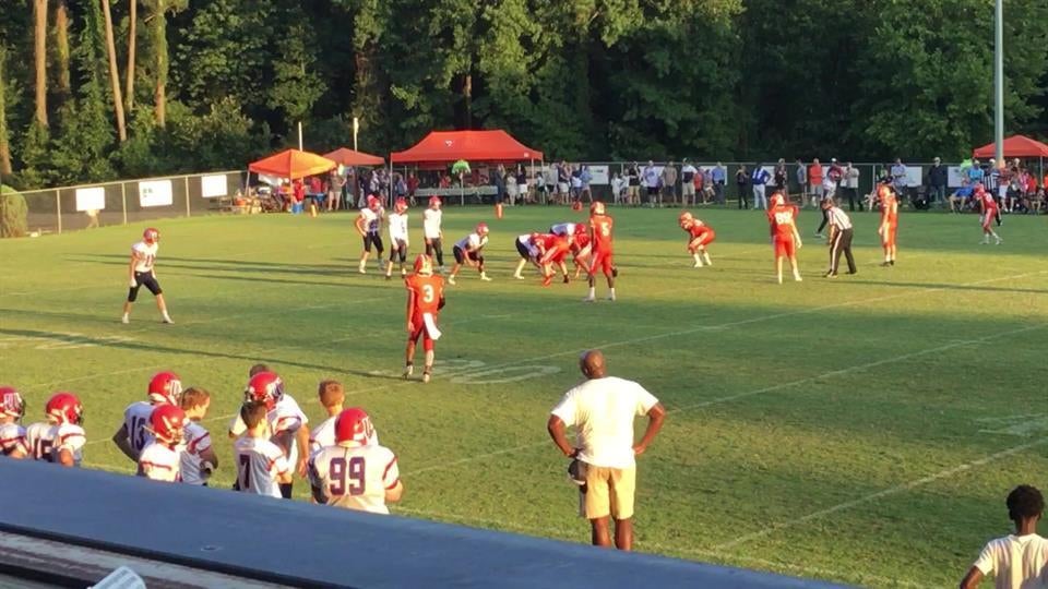 Ben Daniels #11 - WR catch.