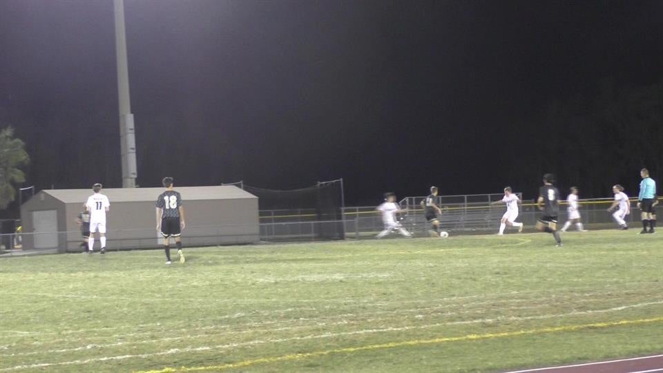 Mitchell Varsity v Calvary Christian (5)