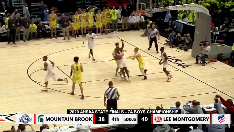 Lee beats Mountain Brook in Alabama 7A championship