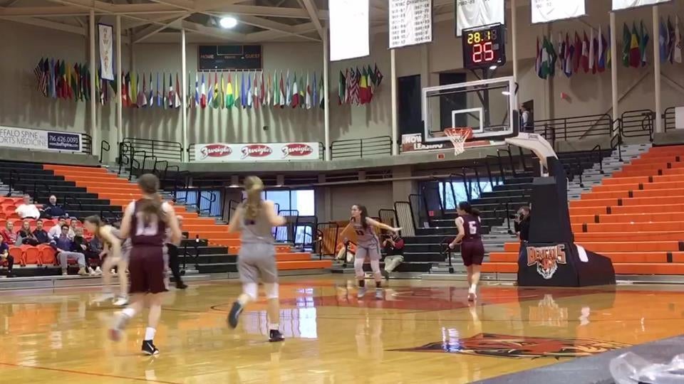 O'dell Gets a Steal, Finds Nance for Three