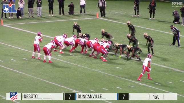 Highlights of No. 7 Duncanville's 56-28 win over No. 21 DeSoto in the 6A Division 1 quarterfinals. Grayson James threw for 471 yards and three touchdowns. SMU signee Roderick Daniels had eight receptions for 267 yards and two scores while Alabama signee Kendrick Blackshire led the way for a dominant defensive performance.