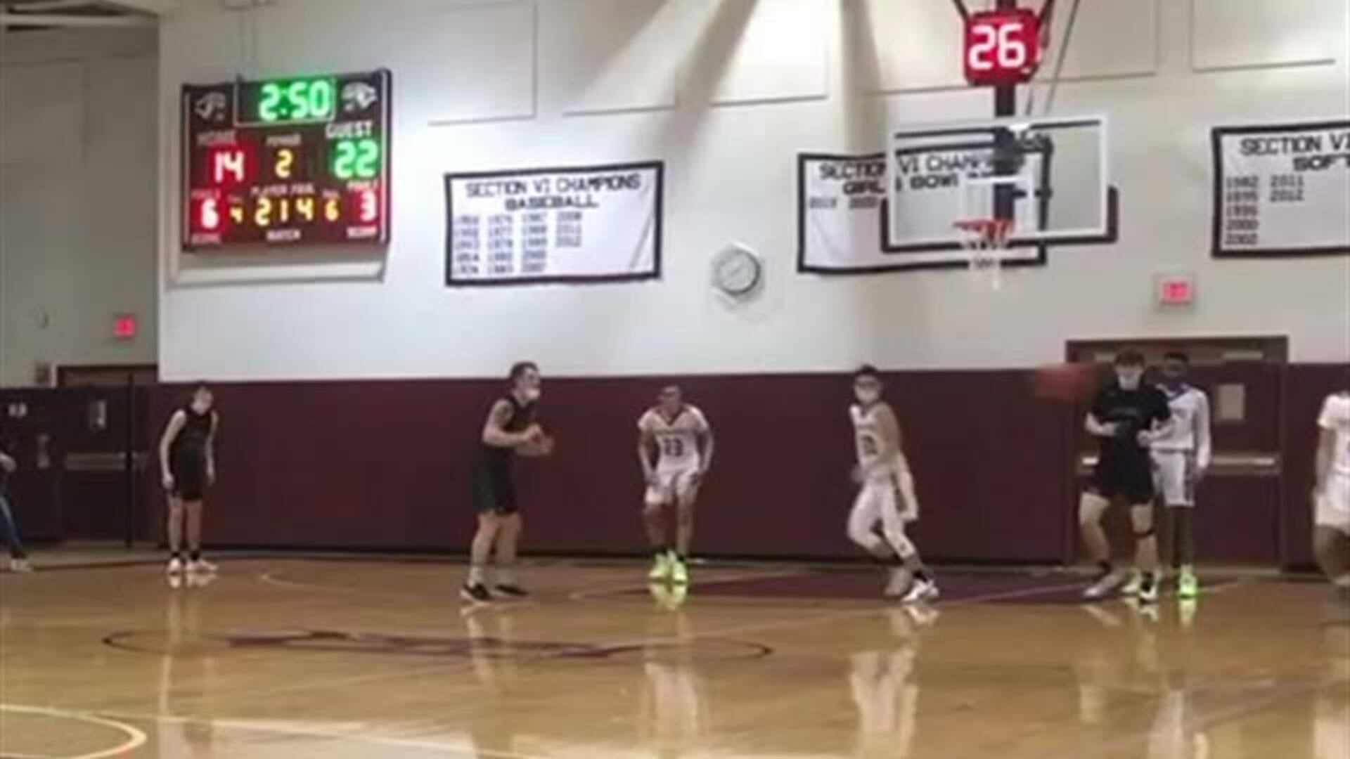 Big 2nd Quarter for Curran in Win Over Dunkirk