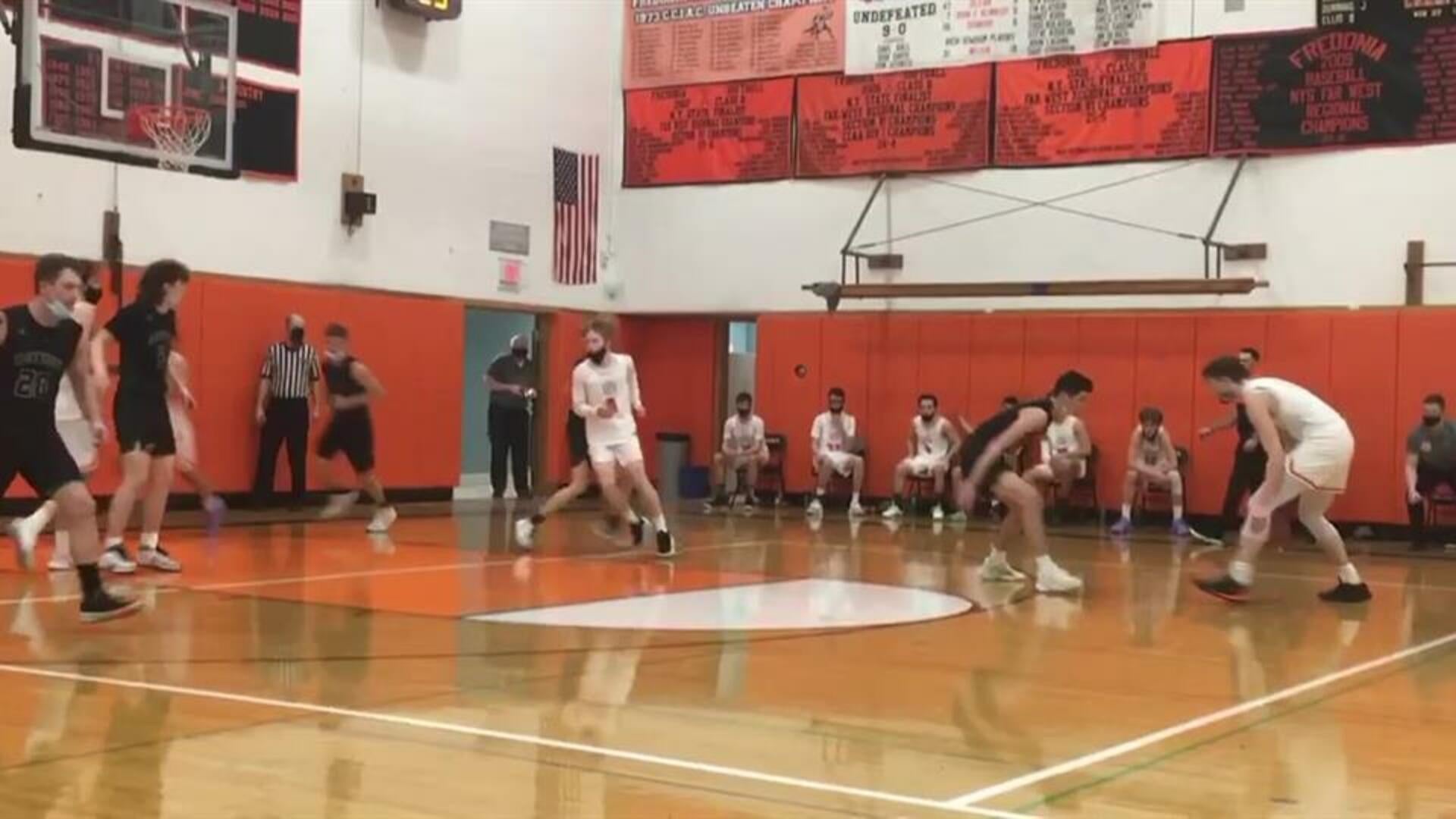 Putney with the Hoop and the Harm as the Billies Pull Away