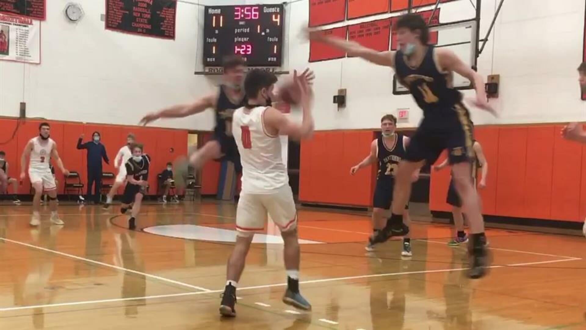 Lemiszko Finds Putney Open for Three