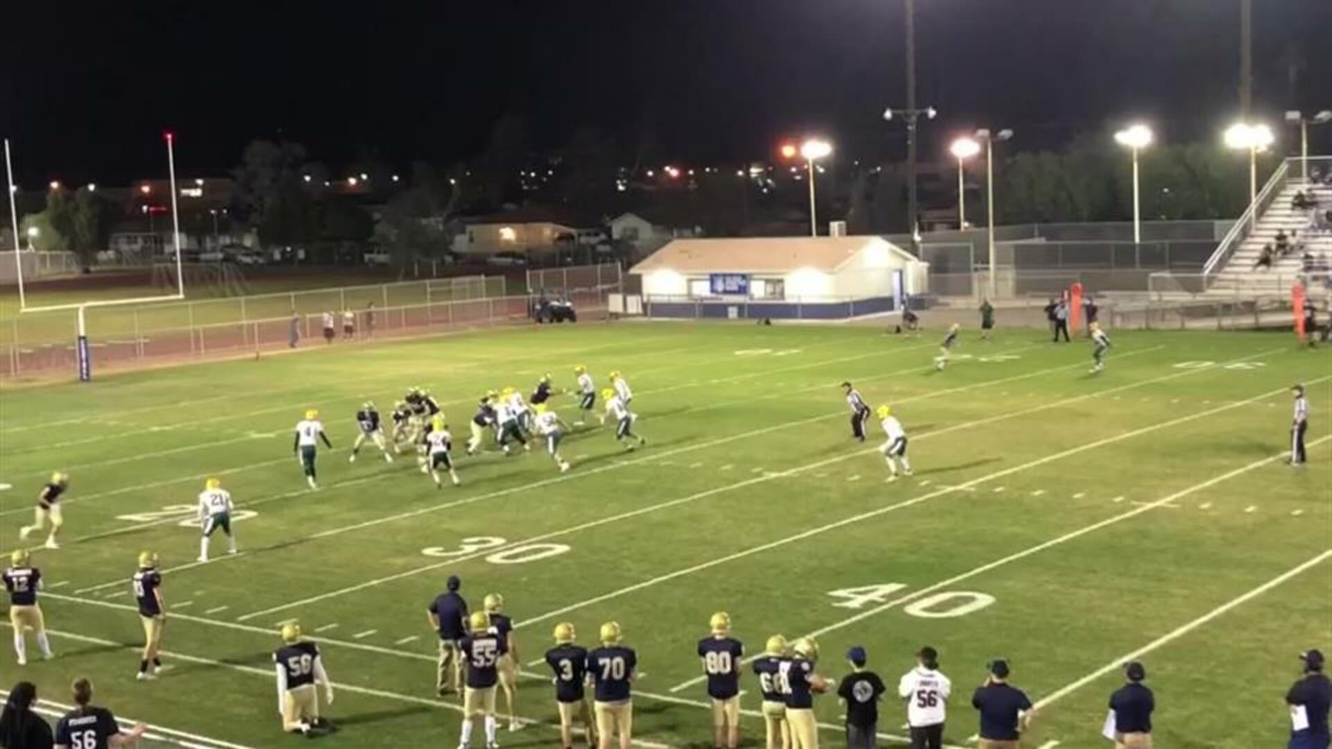 Diego Elorduy 35 yd pass to Jacobo Elias