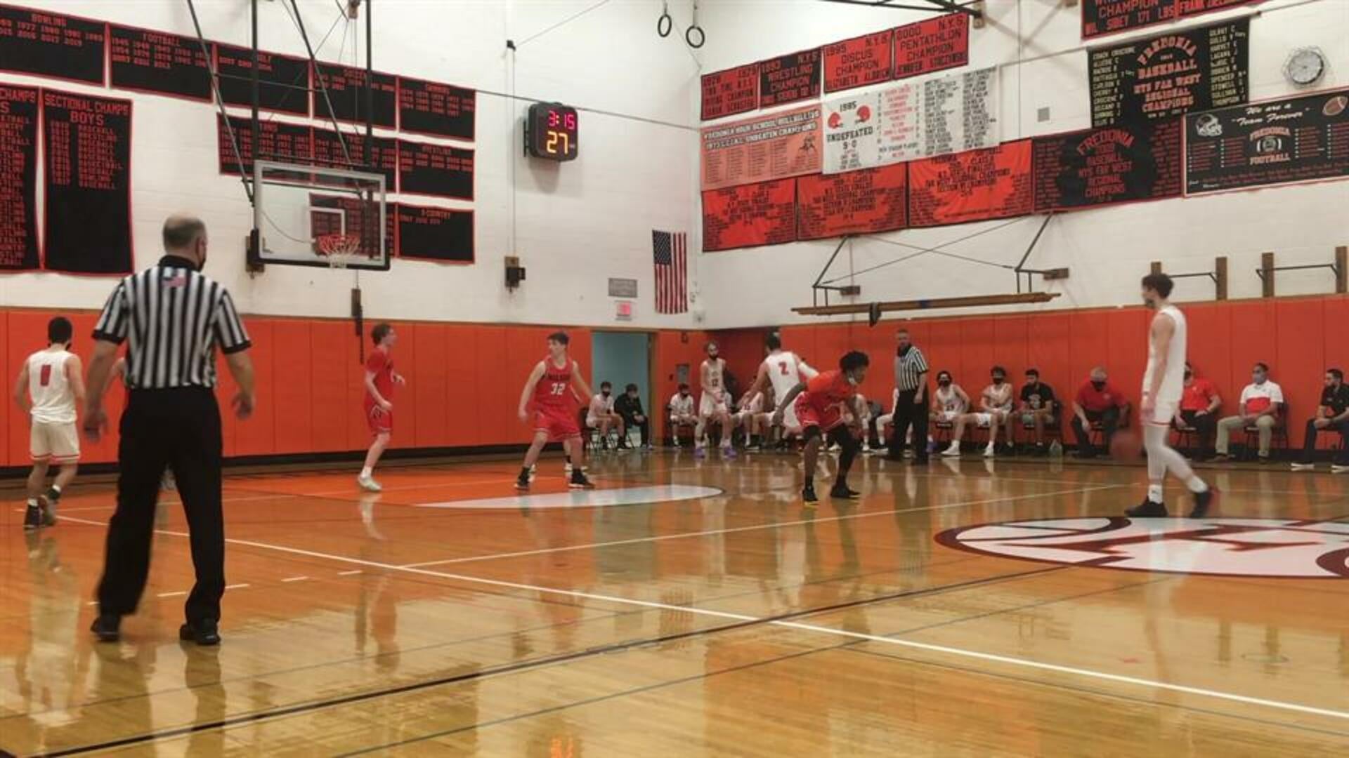 Berg Spearheads Fredonia's Three-Point Barrage in B-3 Semifinal Win