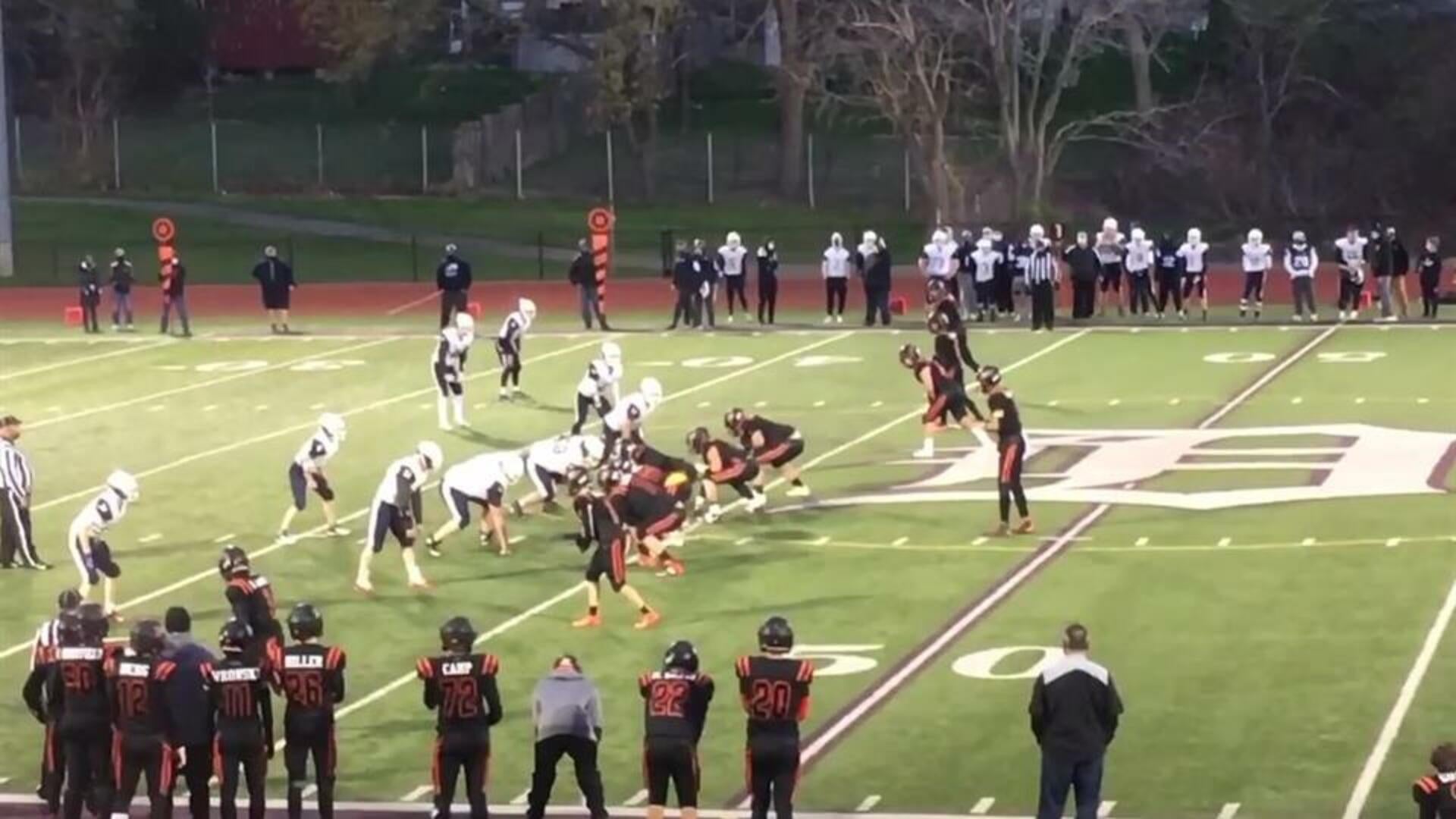 Whitfield Hits Helmer Deep for a 44-Yard TD Before Halftime