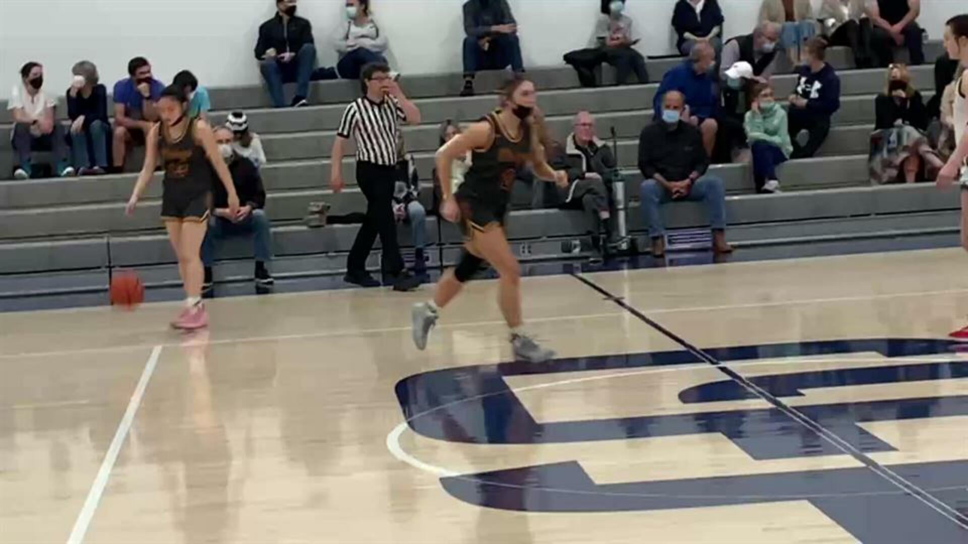 The second half gets underway as Justin-Siena hosts Vintage